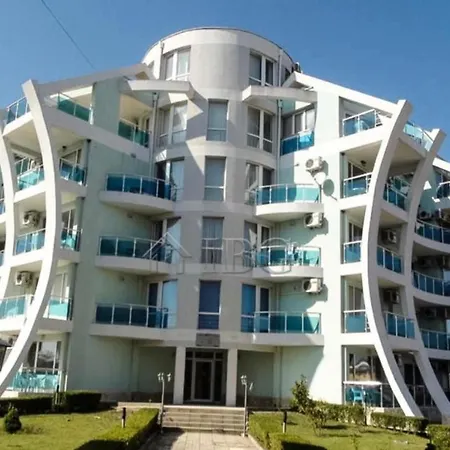Spectacular Sea View 1-Bed Apartment In Aheloy アパート *